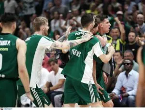 Κώστας Σλούκας