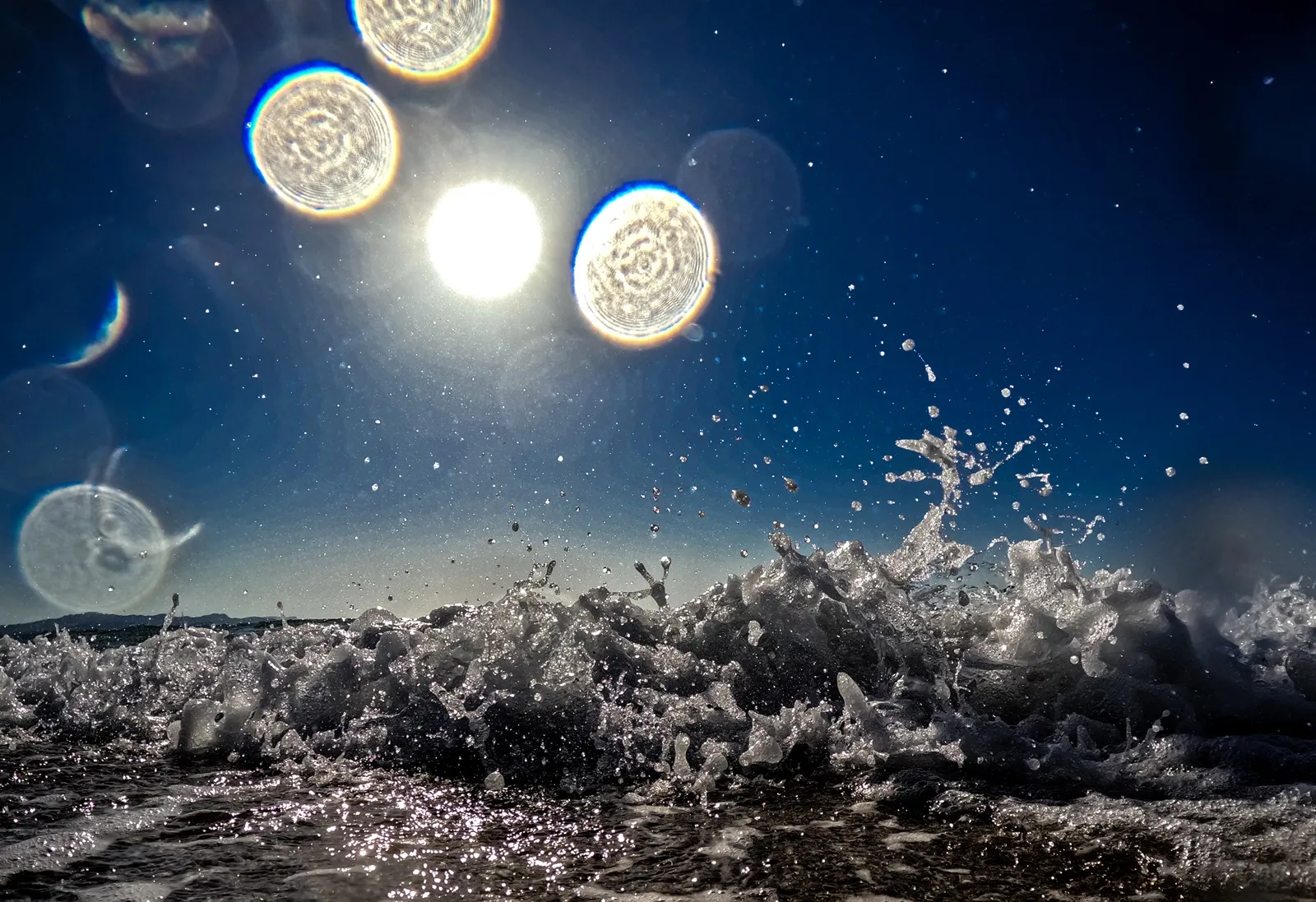 Καιρός εβδομάδας: Έρχονται ισχυροί άνεμοι – Σήμα κινδύνου για πυρκαγιές