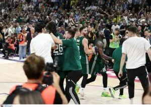 Κώστας Σλούκας