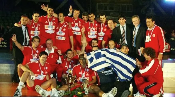 ΒΟΛΕΙ ΓΥΝΑΙΚΩΝ