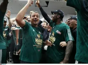 Κώστας Σλούκας