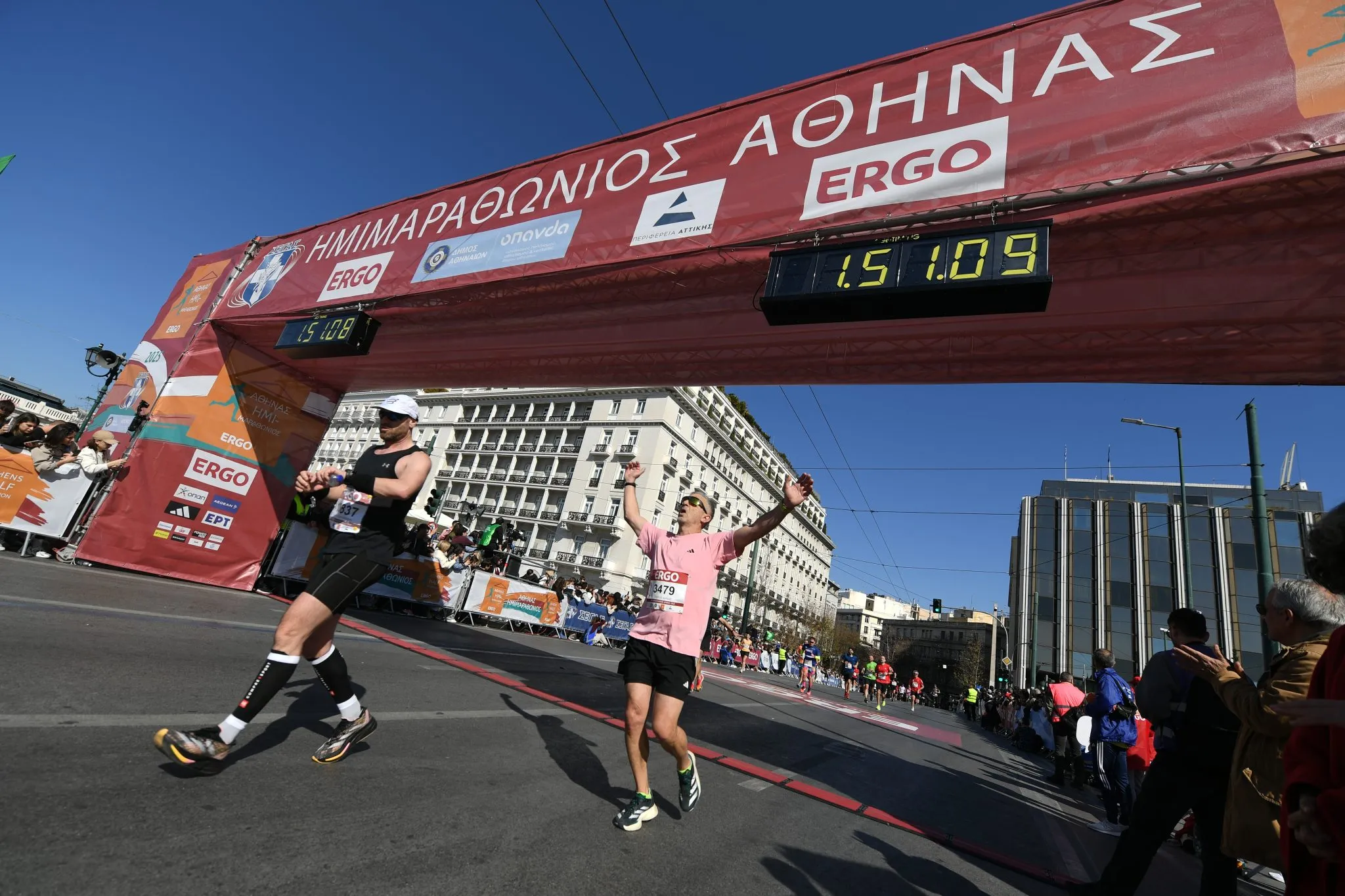 Δρομείς στον Ημιμαραθώνιο της Αθήνας