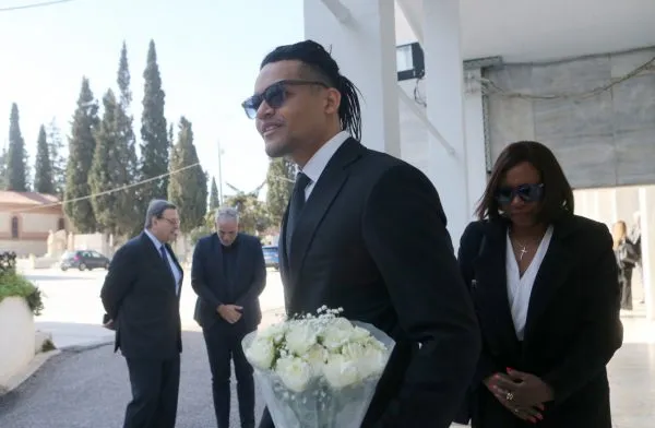 Τελετή αποχαιρετισμού Γιώργου Ρουμπάνη στο Α' Νεκροταφείο Αθηνών