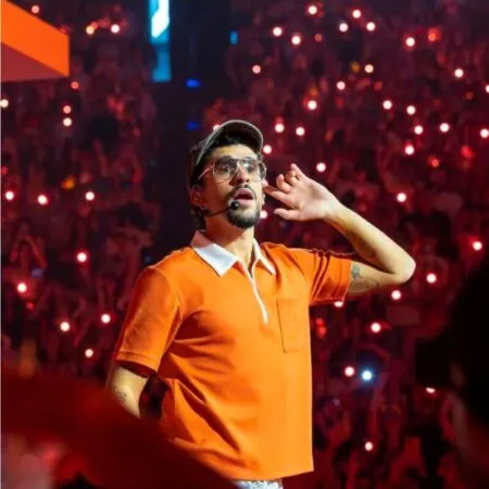 Bad Bunny πτώση