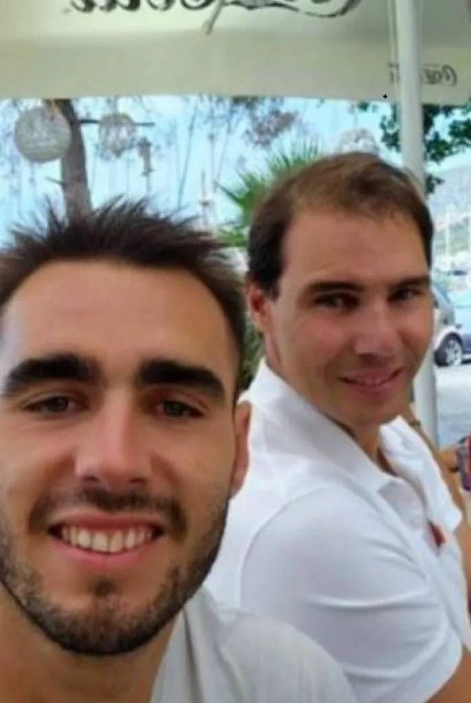 Ο Ναδάλ επισκέφθηκε και τον Πόρο (pics)